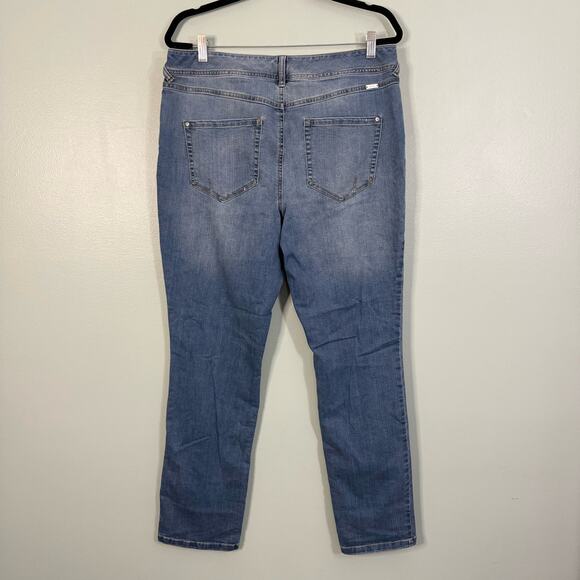 INC Denim Jeans 12 Boyfriend Regular Fit Floral Embroidered Distressed Blue - Picture 2 of 9